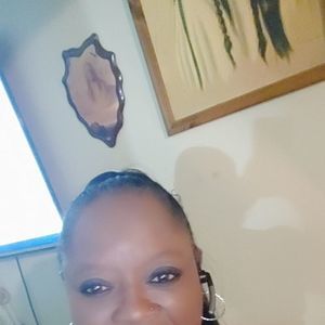 Meet your Posher, Rose